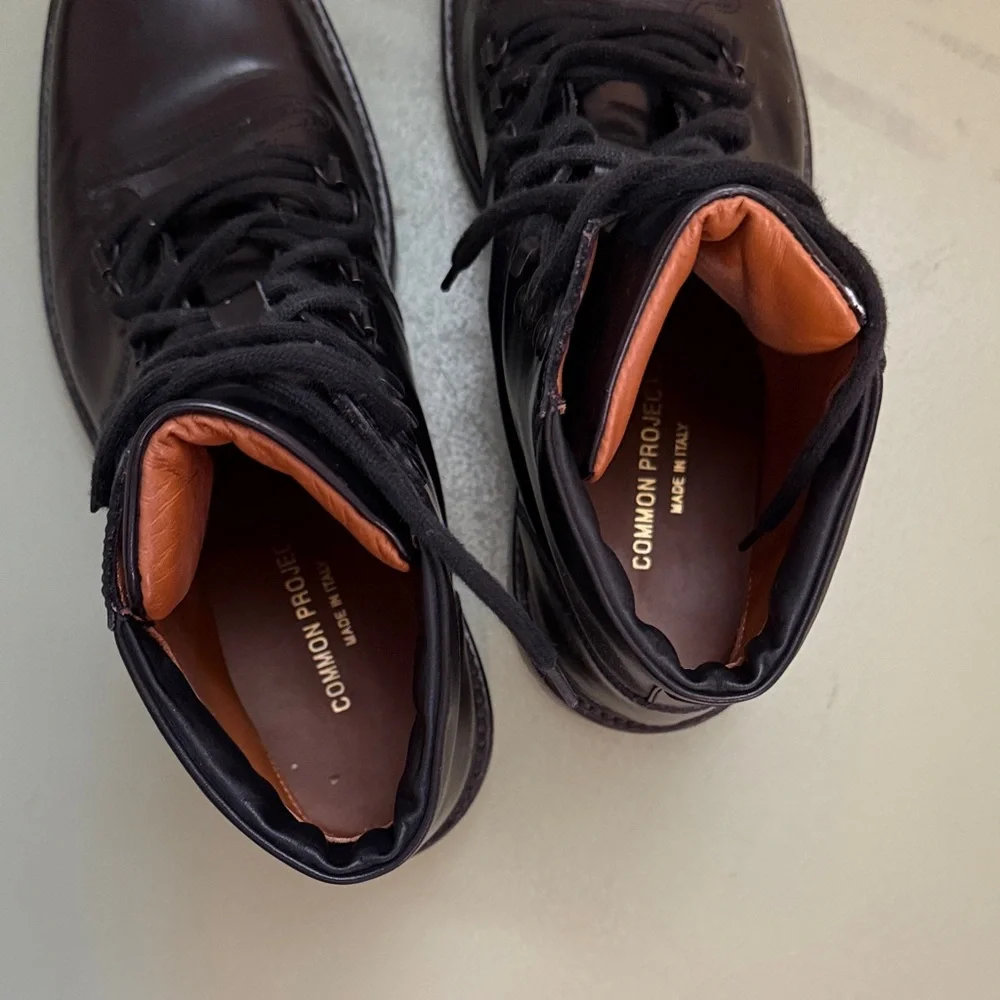 Common Project Black Leather Men's Boots - Picture 5 of 5